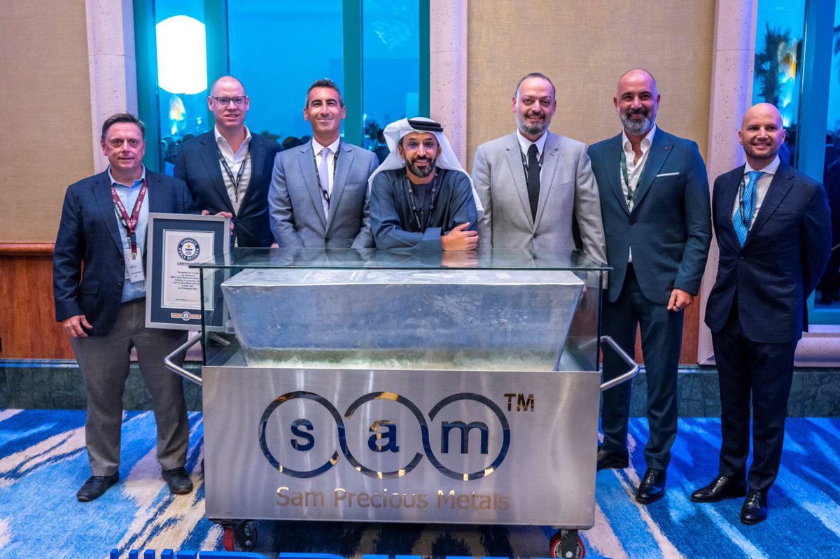 World’s largest silver bar unveiled in Dubai 🇦🇪