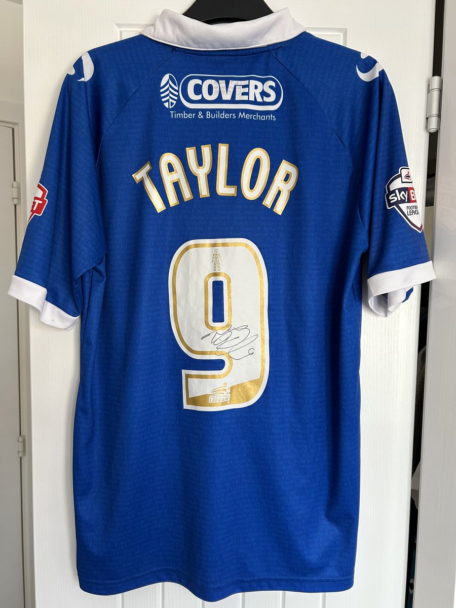 pompeyrick's tweet photo. Portsmouth Match worn/prepared shirt 2014-15. Ryan Taylor. https://t.co/sp28tIwGYO