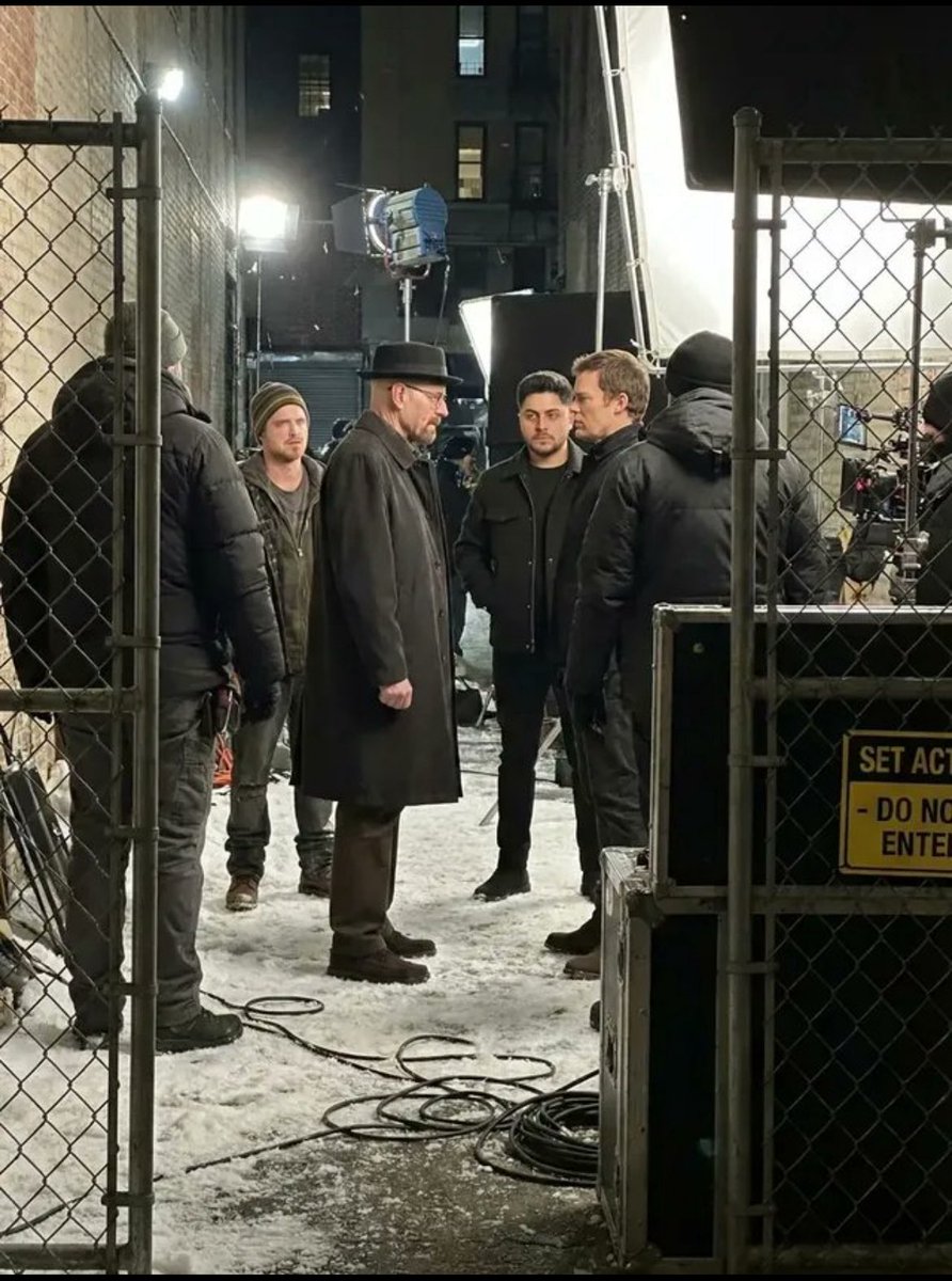 papaphrusty's tweet image. 