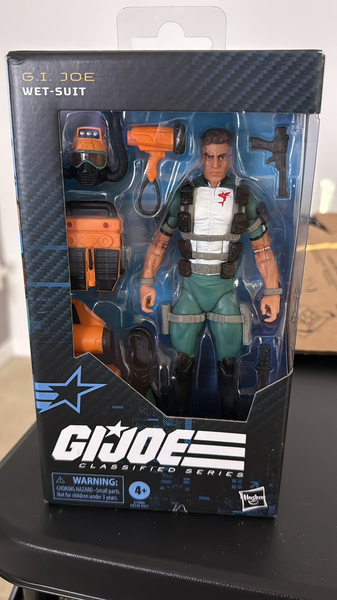 DanInCasper's tweet image. Wet suit completes the wave! @destrodesigns @dreadnoxreviews @gijoeguy84 @EnergonStudios @theygone238 @TheBearded_Sumo @PopCultFrenzy