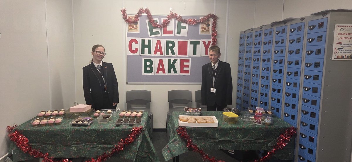 StarRadcliffe's tweet image. Over £200 raised at today’s Elf Charity Bake Sale in support of our Winter Gift Programme. A fantastic effort from our student volunteers and everyone who donated. Thank you for your generosity and festive spirit. 💚🎄🍰 #Community #WinterGiftProgramme