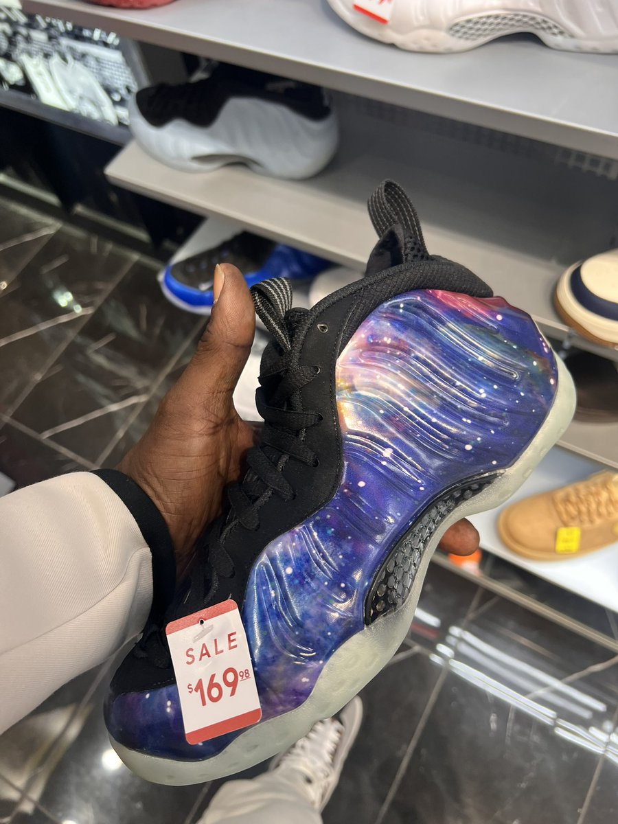 Im always outside but I dont like you people enough to help or say where 

Just know its a thing