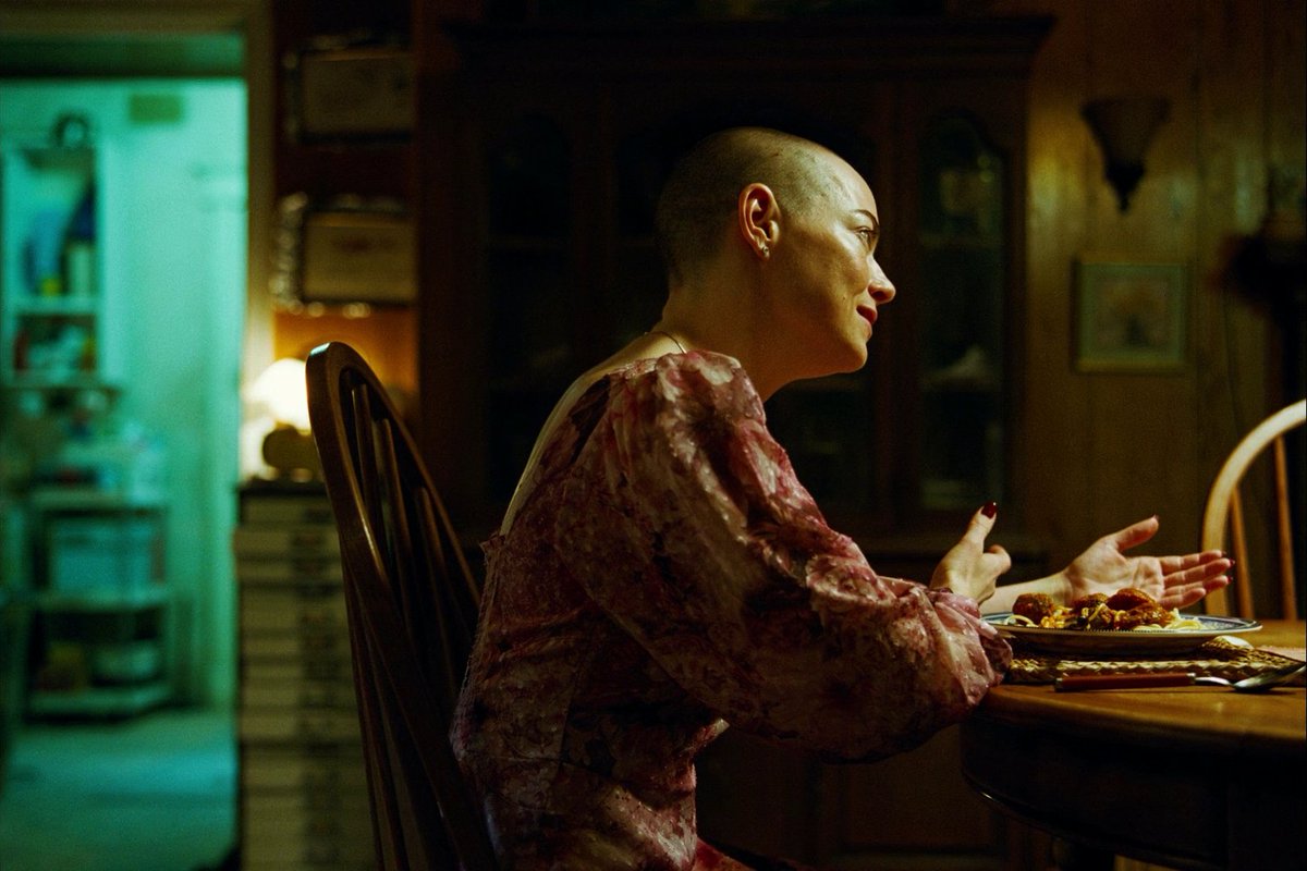 TheCineMoments's tweet image. just two people having a dialogue