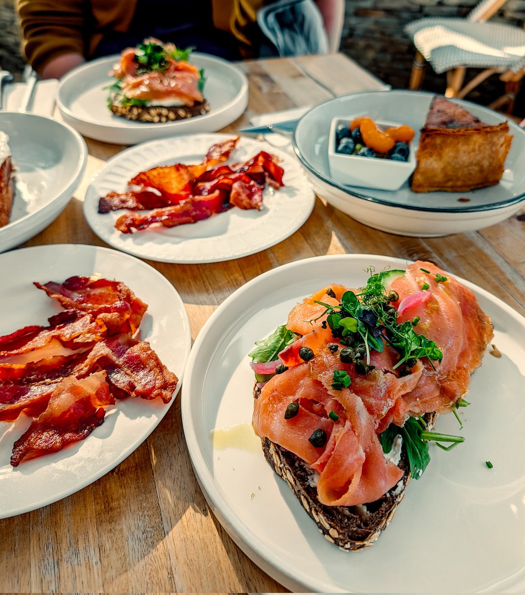 giving up my big city life for some local who runs a candy cane stand idk