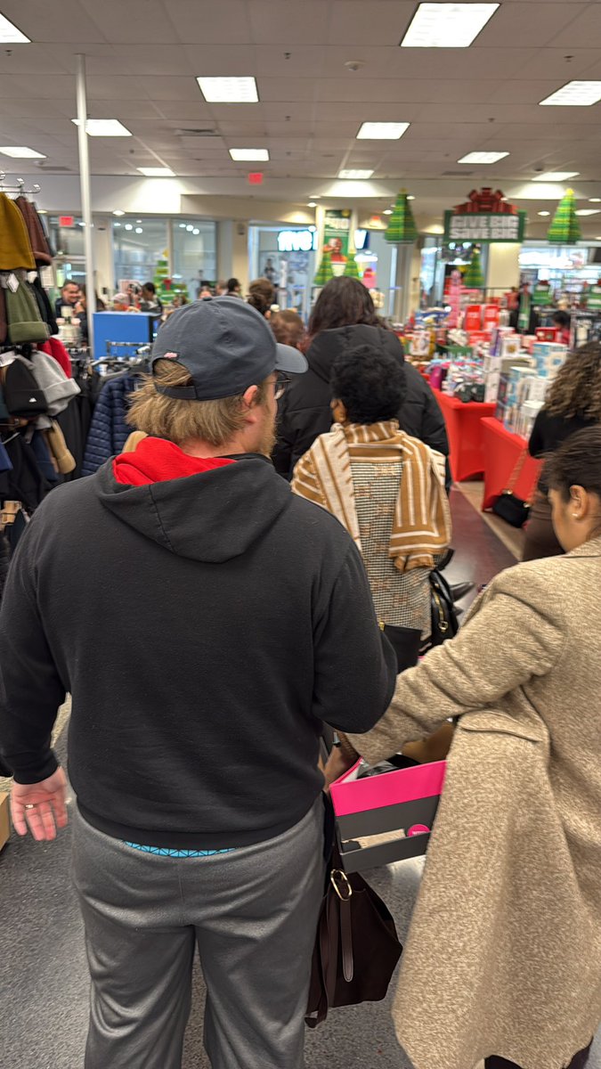 Allow me to wish you all a happy #BlackFriday Y’all have my sympathies at this very difficult time