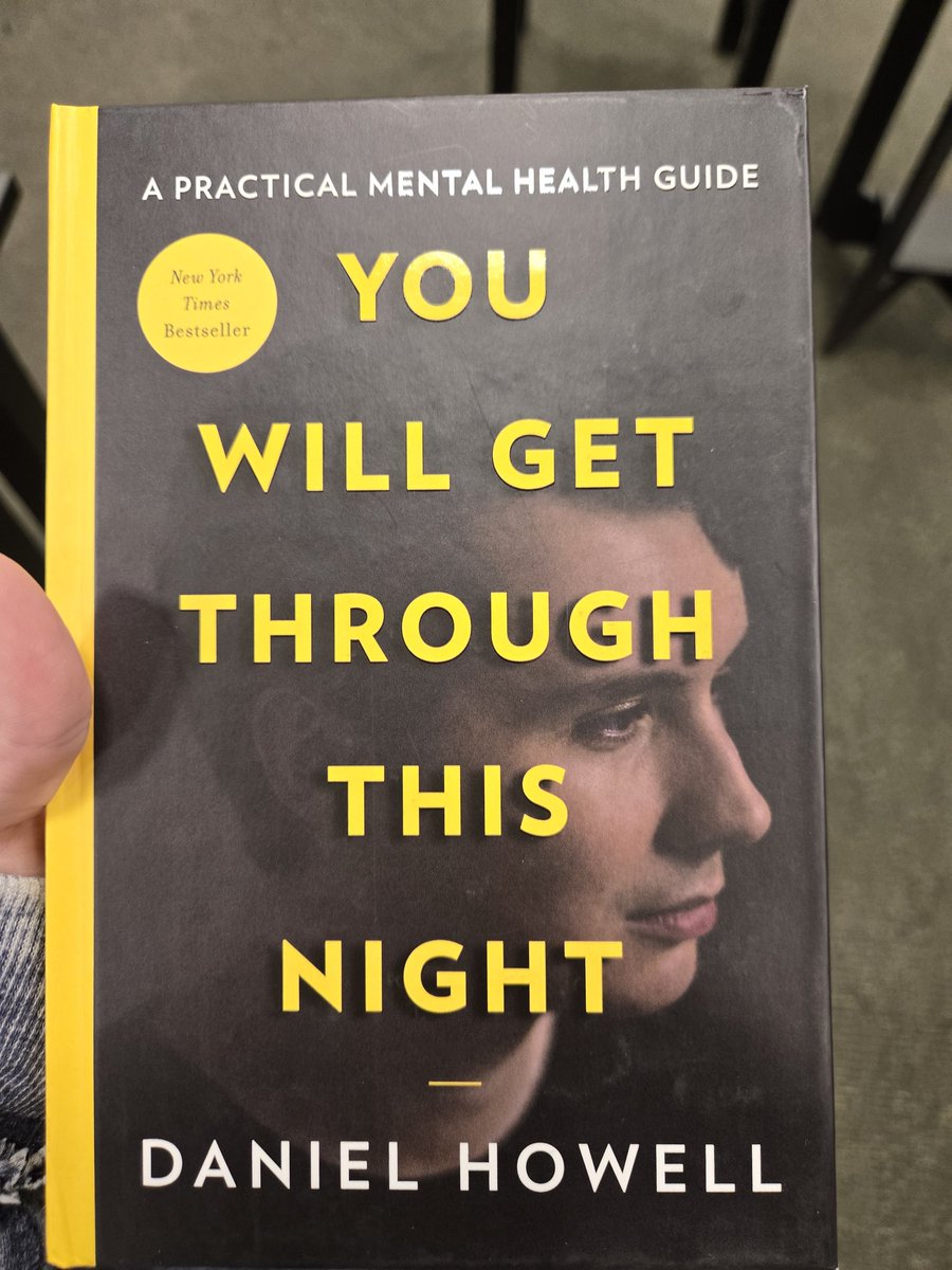 AirArtist13's tweet photo. Little late to the party but I bought the only copy at a Barnes and noble :)

@danielhowell #danielhowell https://t.co/J6UtLC3tYi