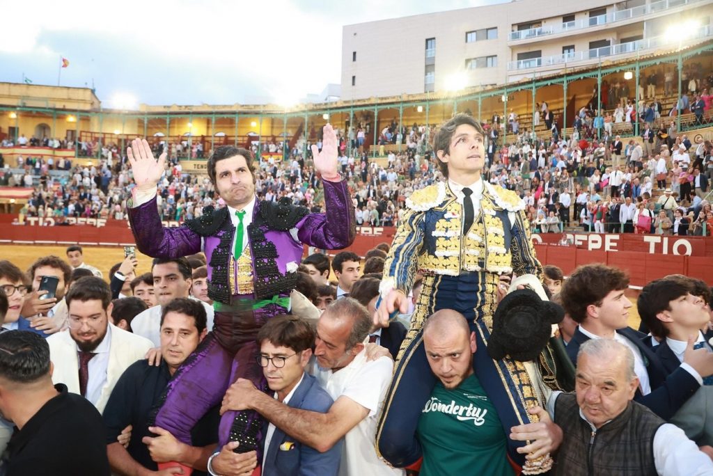 Chicuelinas y Tafalleras tweet media