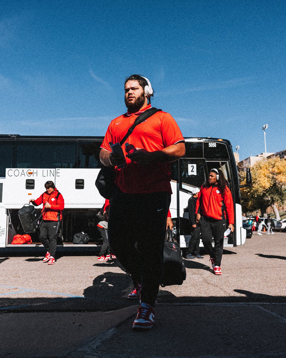 AztecFB's tweet image. Aztecs have arrived.

#AztecFAST 🍢 x #BeTheA1pha 🐺 x #TheClimb📈