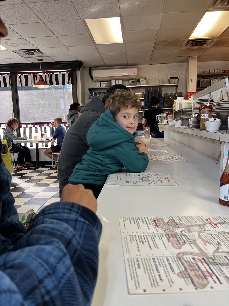 Dan Claitor tweet media