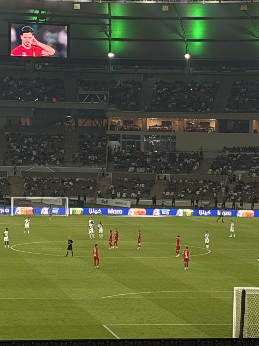 يلا شوطك يالاحمر ❤️