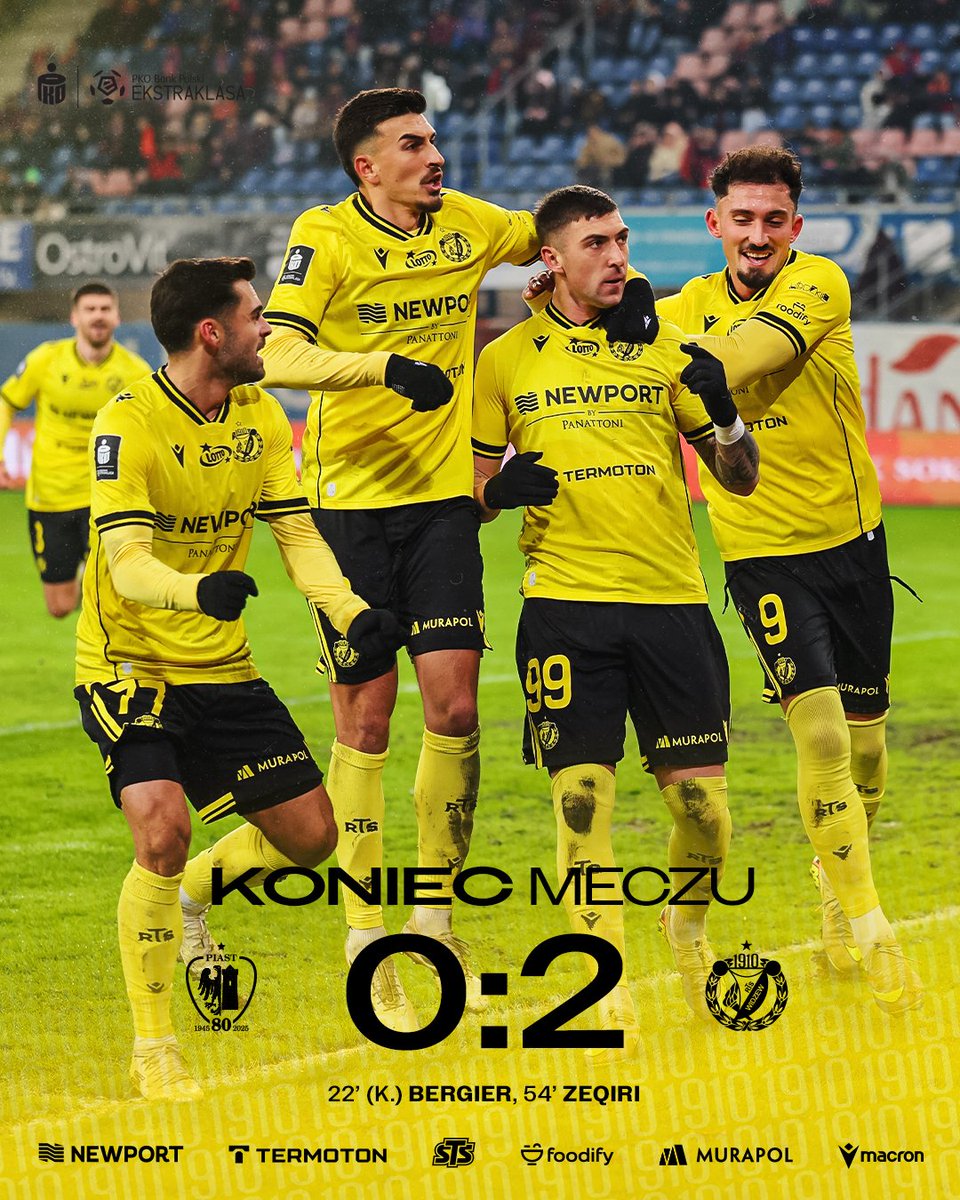 RTS_Widzew_Lodz's tweet photo. ⏱️ 90+5' | KONIEC. Dublet napastników na wagę zwycięstwa! 👊🏻
-
#PIAWID 0:2 https://t.co/lHLRa3da4f