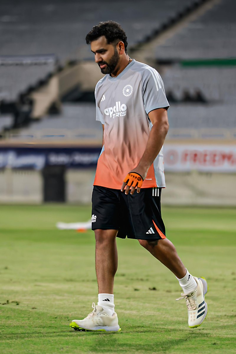 SelflessCricket's tweet image. Best photo of Rohit Sharma since his transformation. 🥶