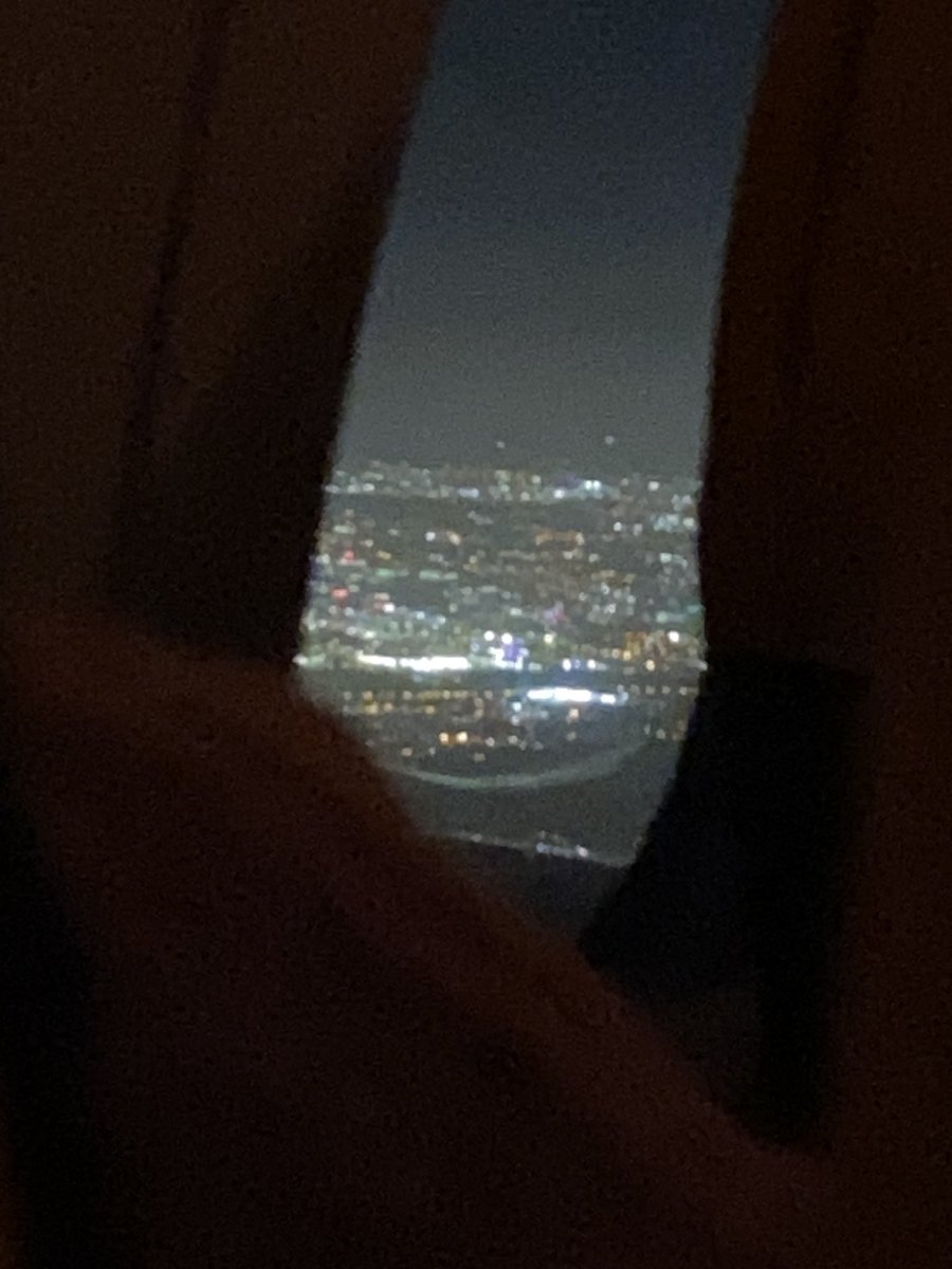 Lovely view of Dublin City on board of <a href="/Ryanair/">Ryanair</a> as I touched down in <a href="/DublinAirport/">Dublin Airport</a> after my week trip away 🇮🇪