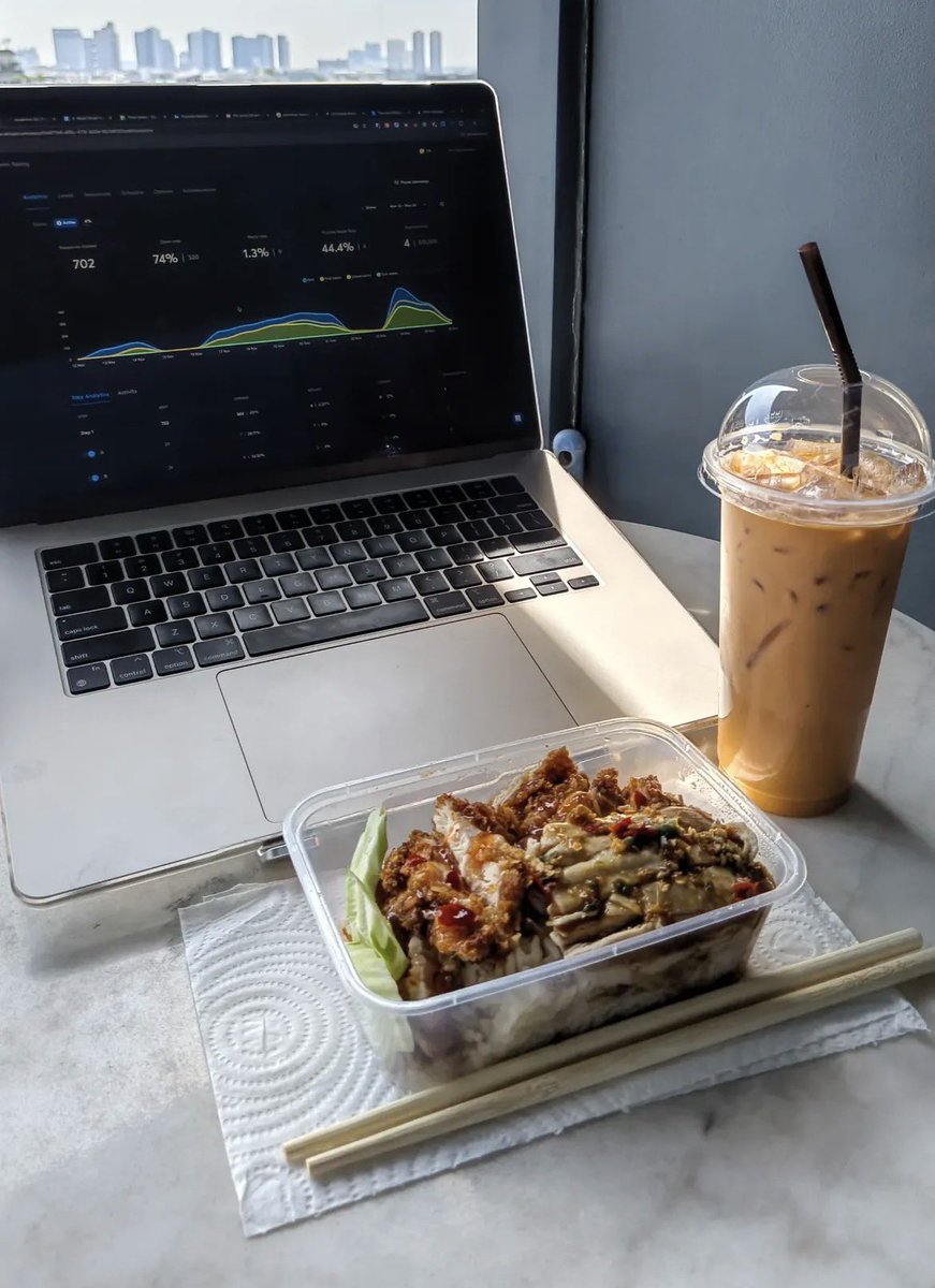 dbaker's tweet image. lock in