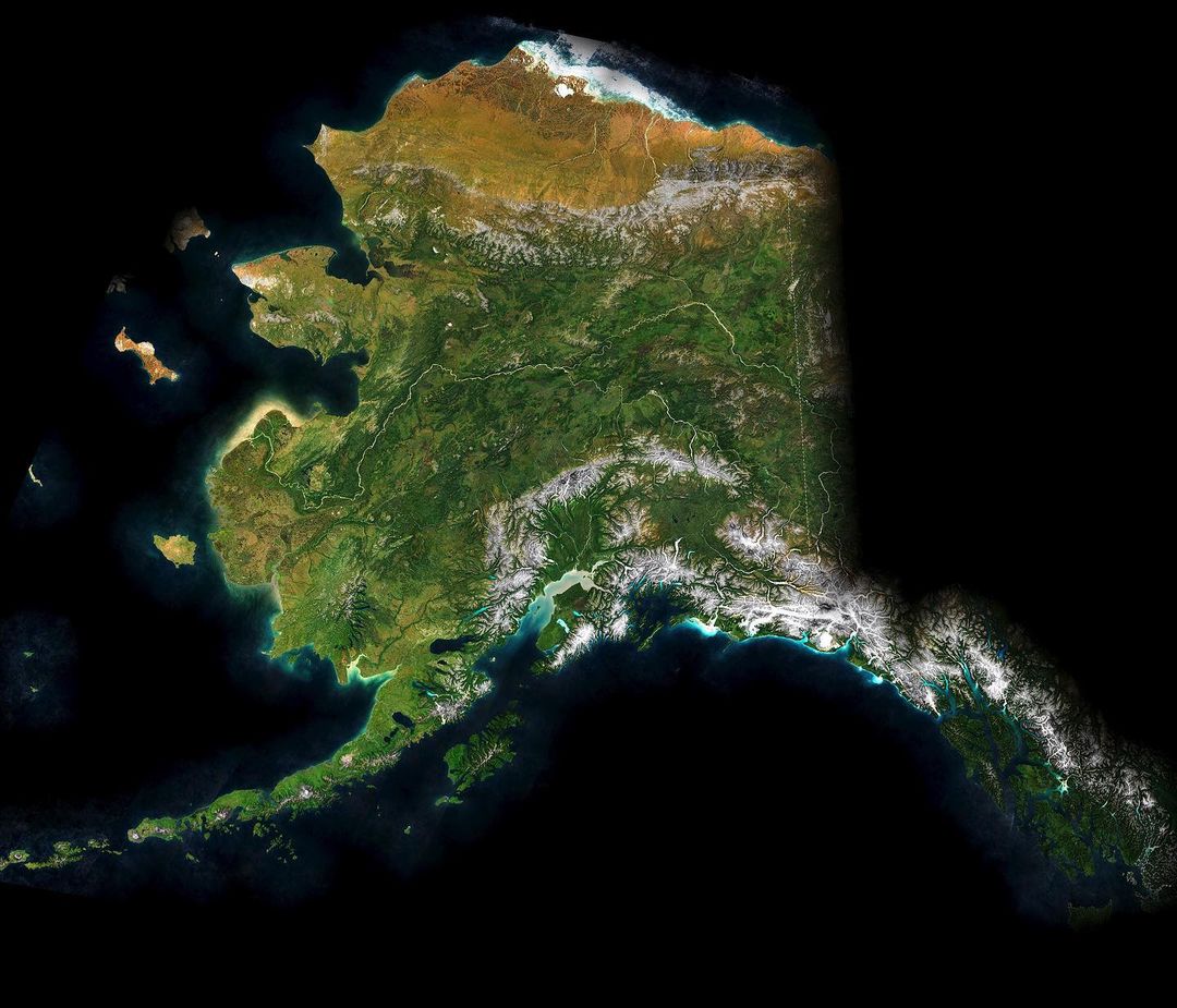 Esri's tweet image. The Great State of Alaska by Greg Fiske. 🏔

Sentinel-2 mosaic with an added TopoBathy layer from ArcGIS Living Atlas. Learn about the special multiscale hillshade technique used for this map here: ow.ly/z6ck50XffW4
