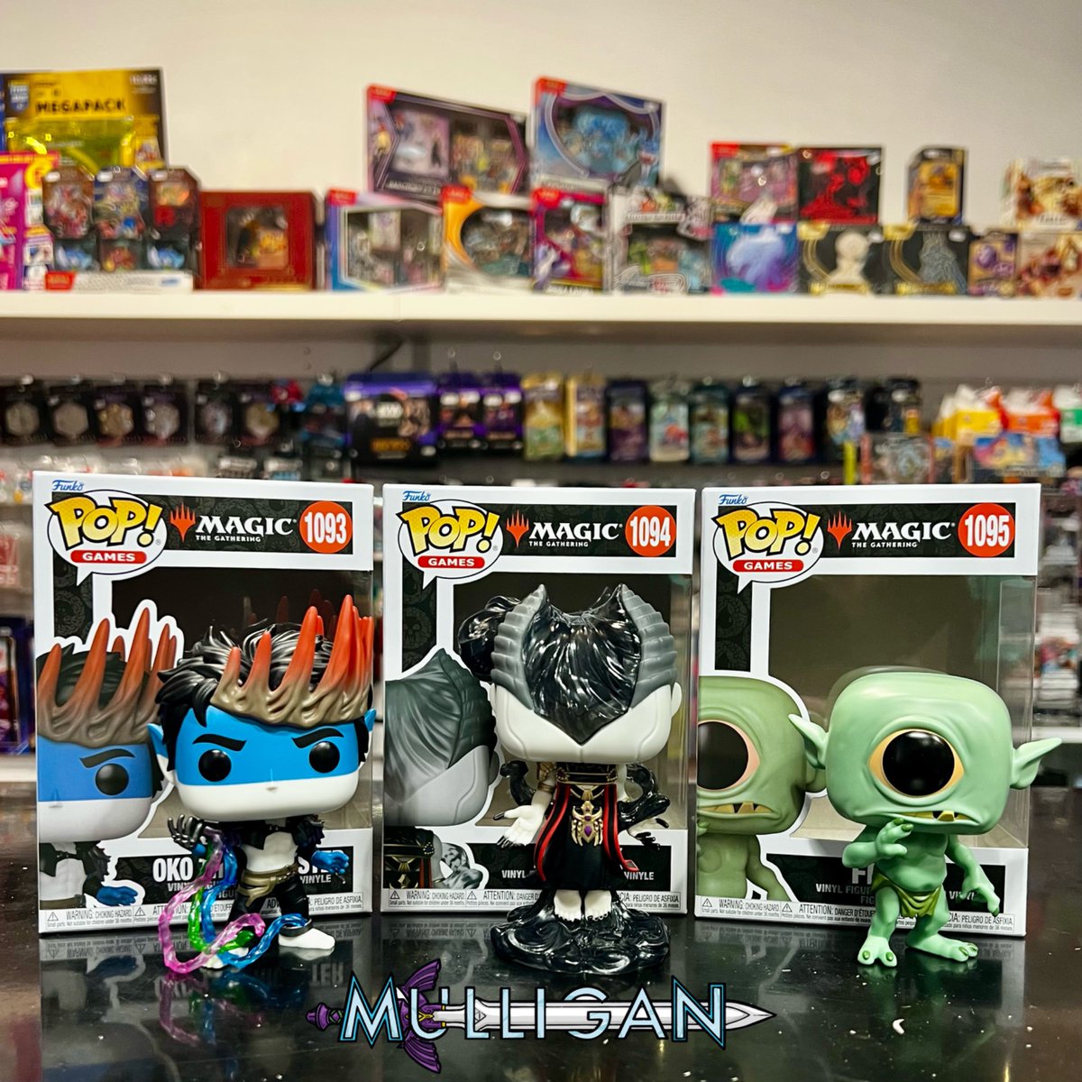 TiendaMulligan's tweet image. ¿Quién dijo que Magic solo se juega en mesa? 😏 Han aterrizado en la tienda estos Funko Pop! de Magic: The Gathering y se han convertido en la novedad que más miradas atrae de todas ✨

Si tuvieras que elegir: ¿team Oko, team Liliana o team “todo para la saca”? 👀🔥

#FunkoPop