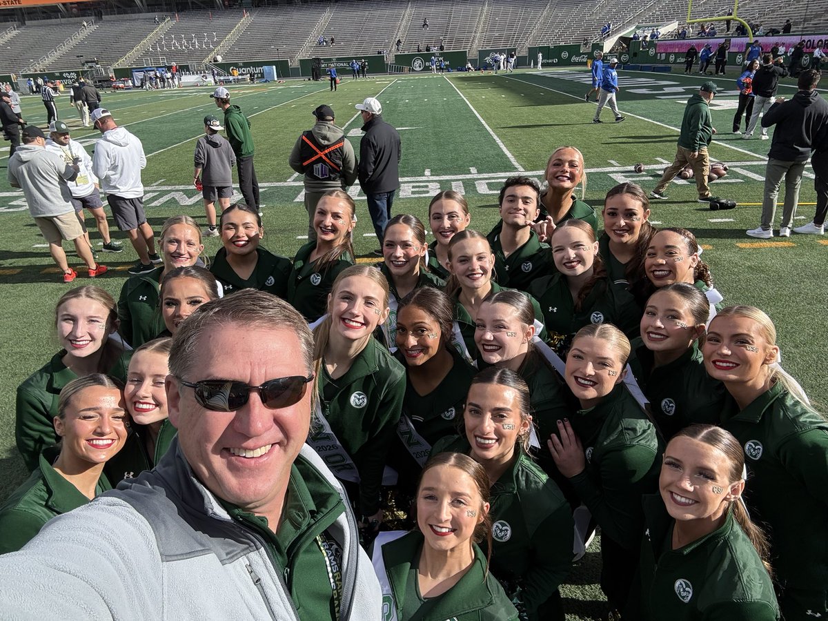 ColoradoStateAD's tweet photo. Senior Day for @CSUCheerleading! I appreciate all they do on game days and beyond! Go Rams! https://t.co/lnJnu5WvEi
