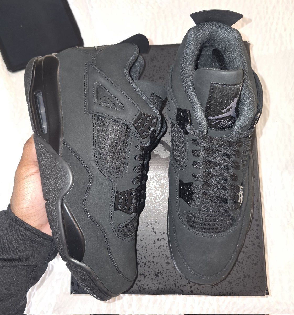 Drizzle19781's tweet image. Jordan 4 Retro Black Cat 2025