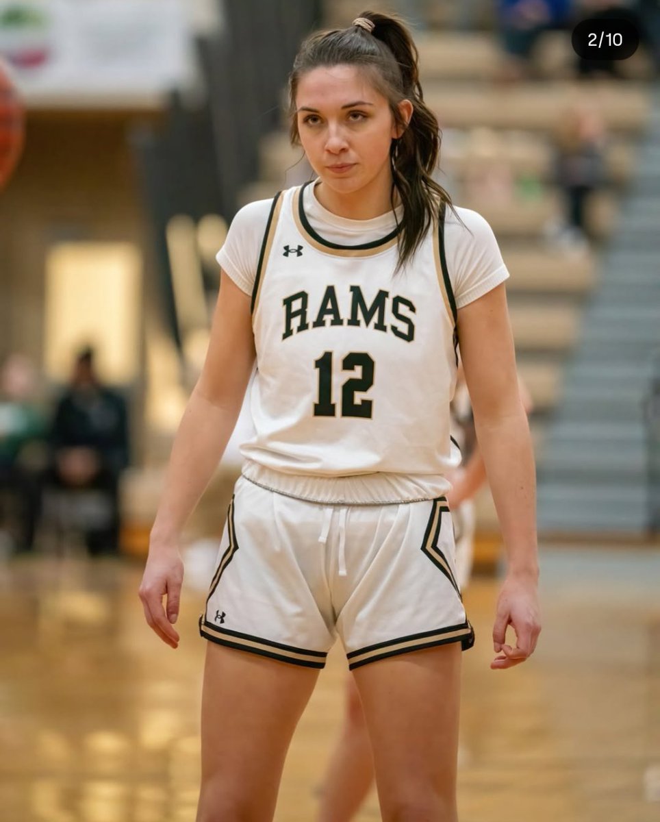 Holt Basketball tweet media