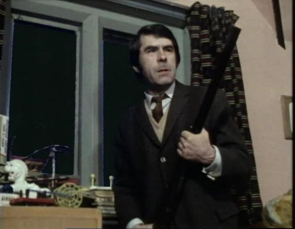 TalkingPicsTV's tweet photo. A radical practice comes under the team's investigation when they discover patients are being radio controlled...
🌌 DOOMWATCH (1972) 9:05pm #JohnPaul #JohnBarron #MorrisPerry 'Hair Trigger' #TPTVsubtitles https://t.co/rrJAtniXH2