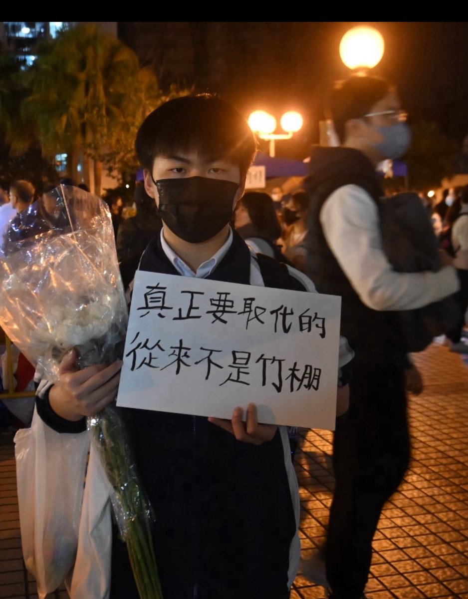 peace86774949's tweet photo. 香港人明白得很！ https://t.co/Rza5uZRnOV