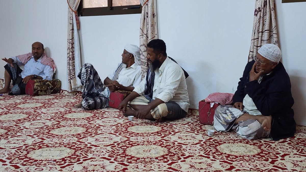 hakc_22's tweet photo. رئاسة حاضرة حضرموت وكِندة تعقد اجتماعها وتُجدد موقفها تجاه المرحلة الراهنة
_________________
اللجنة الاعلامية 
 الجمعة ٢٨ نوفمبر ٢٠٢٥م https://t.co/CcHQLbTtPX