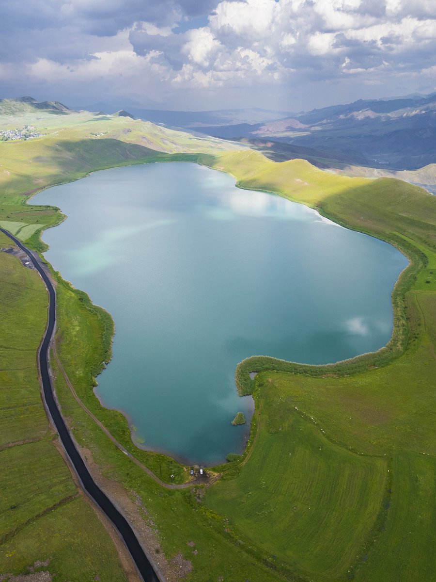 ismailkaplanaa's tweet photo. Kars’ın Kağızman ilçesinde doğa harikası bir göl 😍 https://t.co/kF69BxBofE