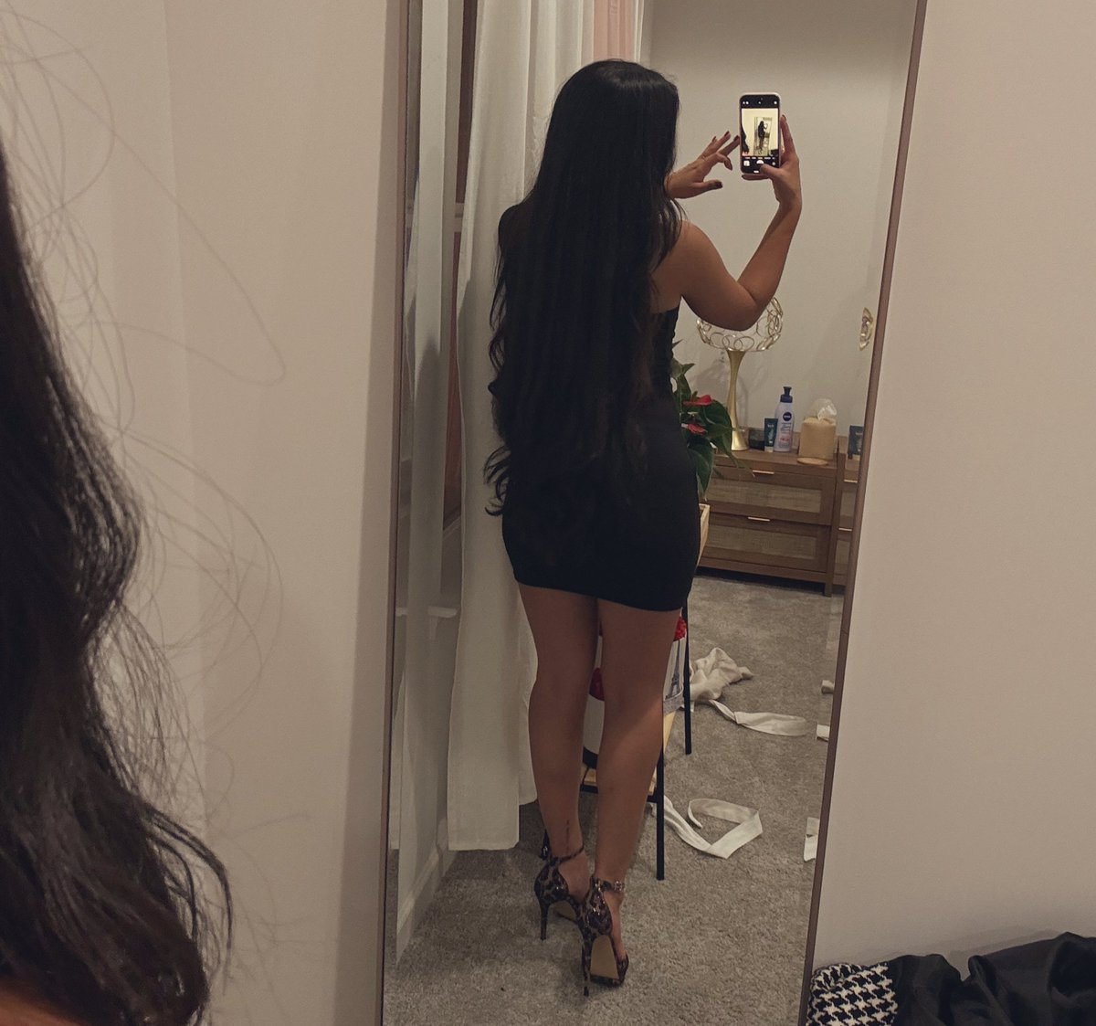 goddesstinatoes's tweet photo. Latina baddie 🥵 https://t.co/QB7M5OgrTY