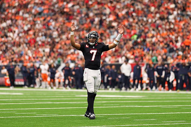 AdamSchefter's tweet image. Texans HC DeMeco Ryans told reporters that CJ Stroud, who has missed the last three games while in concussion protocol, will start Sunday vs. the Colts.