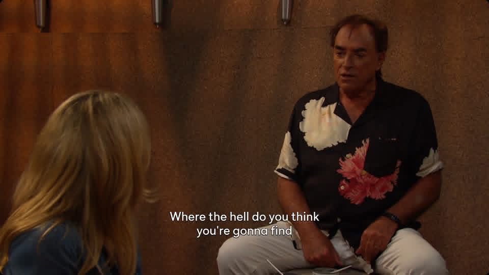 Mama_Hooch's tweet image. #FunnyFriday Thaao had the lines of the day. Got to love Tony @ThaaoPenghlis as he points out the obvious to Kristen about bandages in a mausoleum and the not so dearly departed DiMeras. Plus having to use part his favorite shirt for Kristen’s hand #justtakeofftheshirt #DAYS