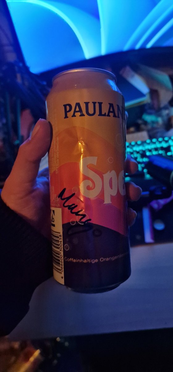 Die beste Südfrucht <a href="/RvNxMango/">Monotone Frucht</a> hat sich nach bayern verirrt.
War mega witzig und ja ich weiß mango ich hab uns den Lose geholt xD
Angehangen noch die zeichung zur Ehrung von letarking und der wahrscheinlich beste Gegenstand zum unterschreiben.