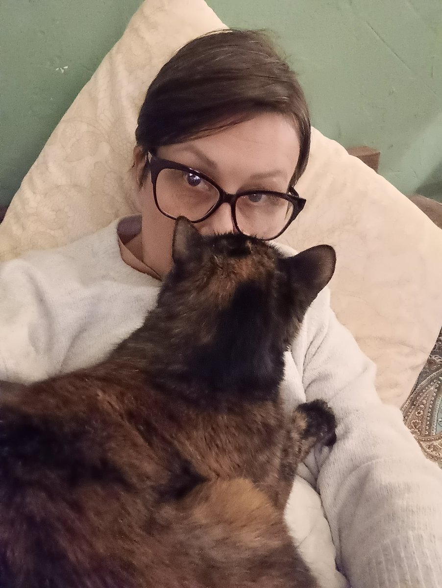 #Манана самая жалейная кощщка моего дома