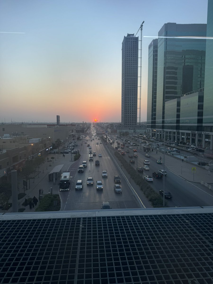 _vic02's tweet photo. كلٌ على درب https://t.co/qqqyf1QEJD