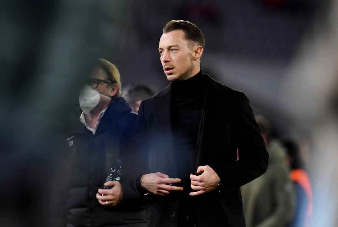 Bs0_10's tweet photo. في المانيا عندما يريدون ان يصفوا الشجاعة في المواقف الصعبه يقولون 

" die Tapferkeit " 

في جده يقولون ماتياس يايسله https://t.co/wLxMk8iQUq