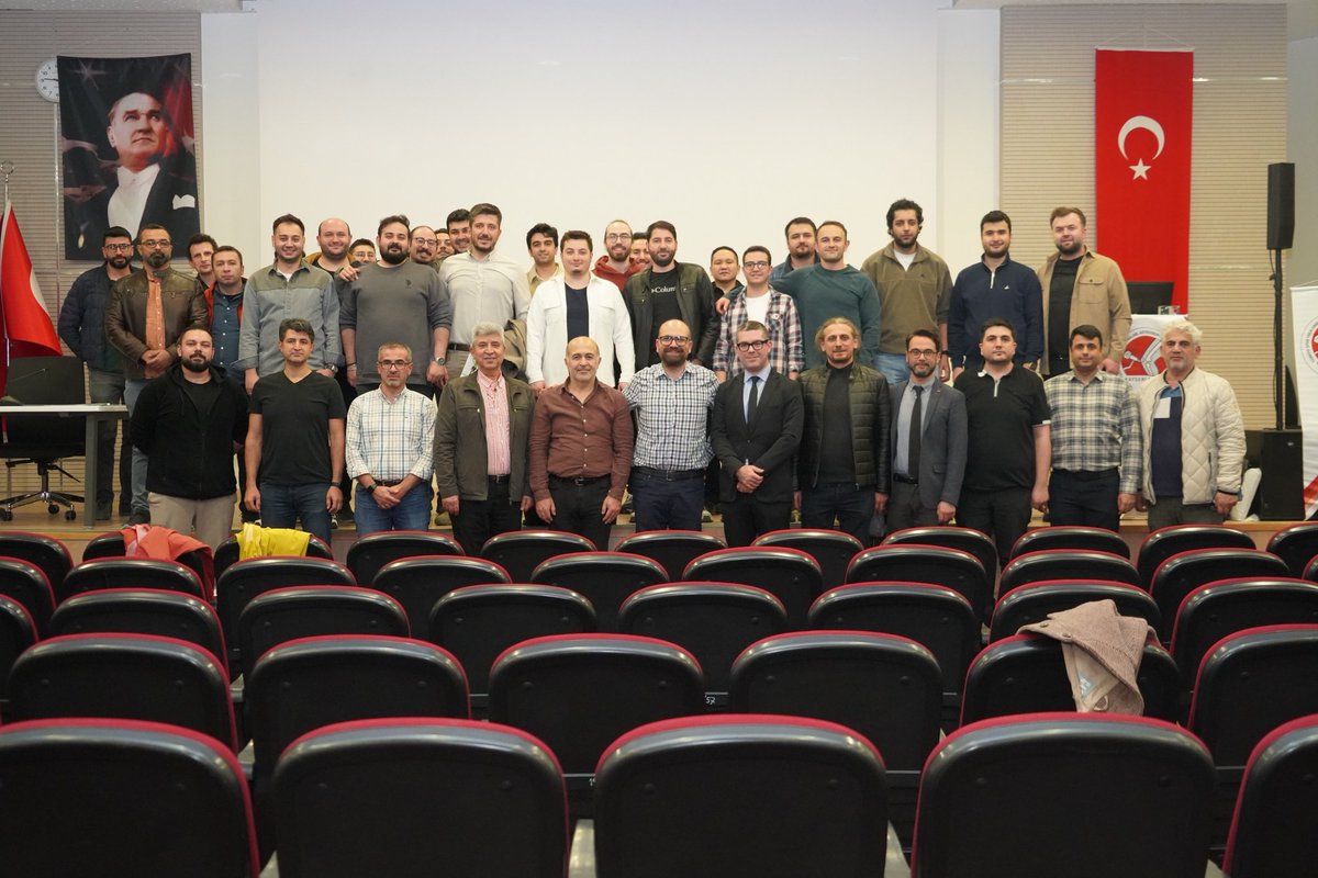 Hastanemiz Ortopedi ve Travmatoloji Kliniği'nde TUSYAD Kayseri Şubesi Tarafından Eğitim Toplantısı Gerçekleştirildi.
kayserisehir.saglik.gov.tr/TR-1383676/has…