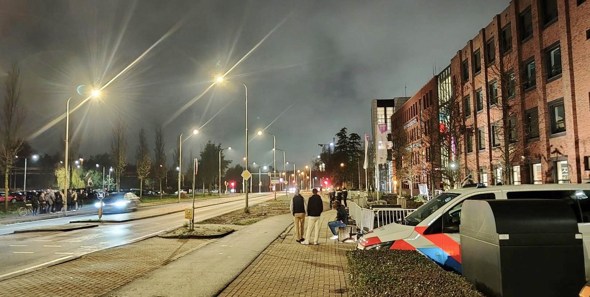 Demonstratie bij lezing Wierd Duk in Gouda