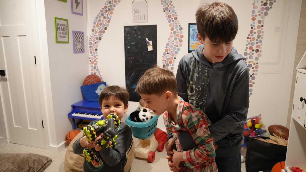 The_AlexHidalgo's tweet image. #Thanksgiving is better with #cousins!
@baggins_bow