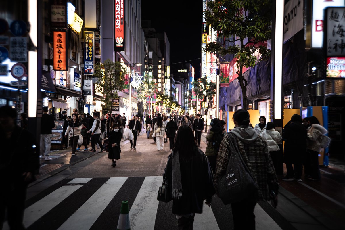 tototo_blog's tweet image. 新宿スナップ #lomography