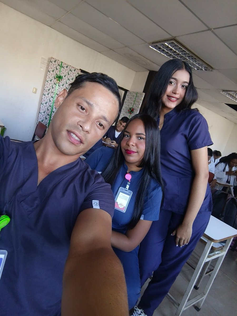 bebehaff's tweet image. 