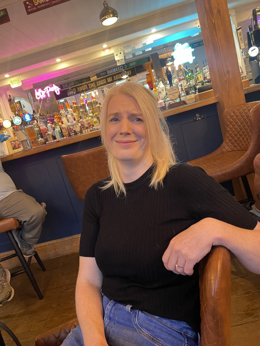 annabel85 tweet media