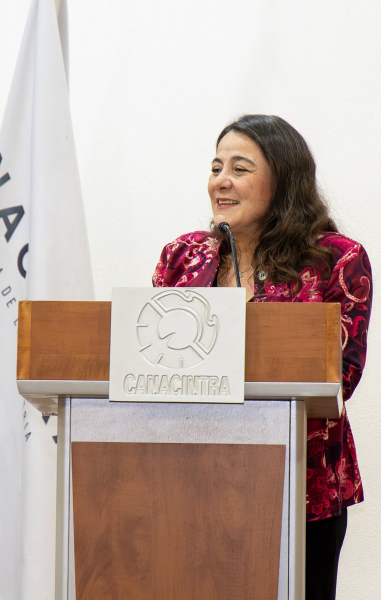 Celebramos 20 años de la Comisión de Enlace Legislativo de CANACINTRA. Un espacio que impulsa claridad y diálogo útil entre sectores. Gracias a los diputados <a href="/CarolAntonioA/">Carol Antonio</a> y <a href="/hector_saul1/">Héctor Saúl</a>   por acompañar este trabajo. 

#AsuntosPúblicos #CANACINTRA #DiálogoLegislativo