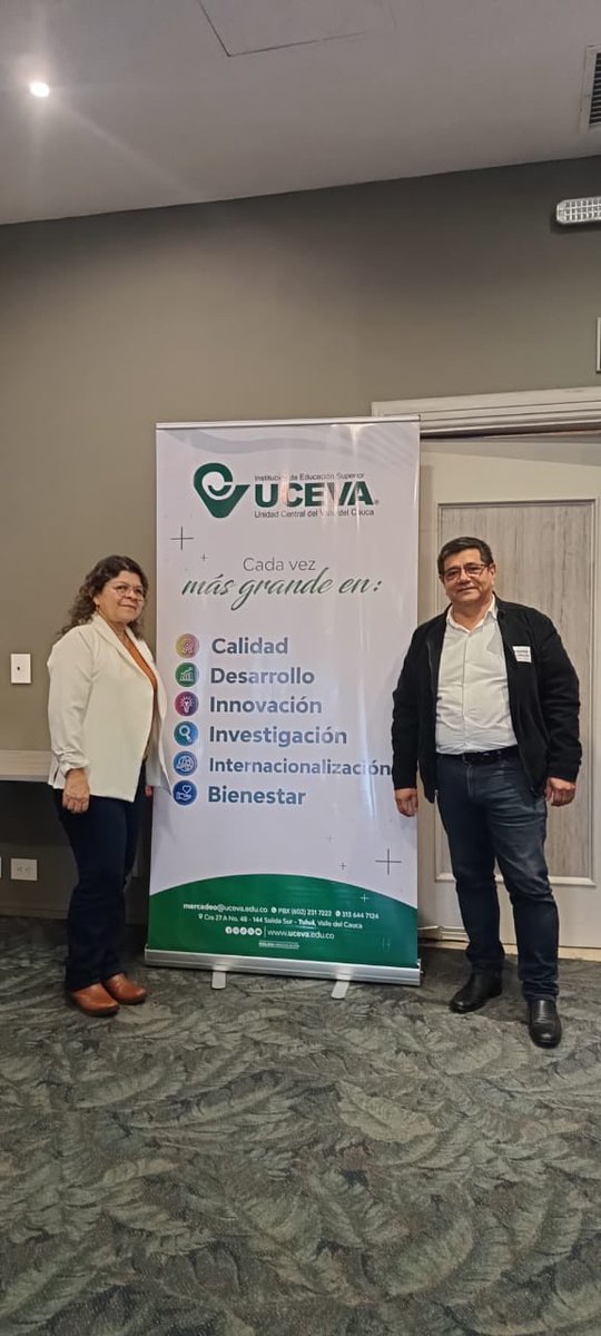 La UCEVA participa activamente en la Rueda de Talento TI, un evento impulsado por la Gobernación del Valle, Fedesoft y Cenisoft, bajo el lema “Inspira, transforma y conecta el futuro digital del Valle del Cauca”. 💻🚀

Hoy, en el Hotel Dan Carlton de Cali, se reúnen empresarios