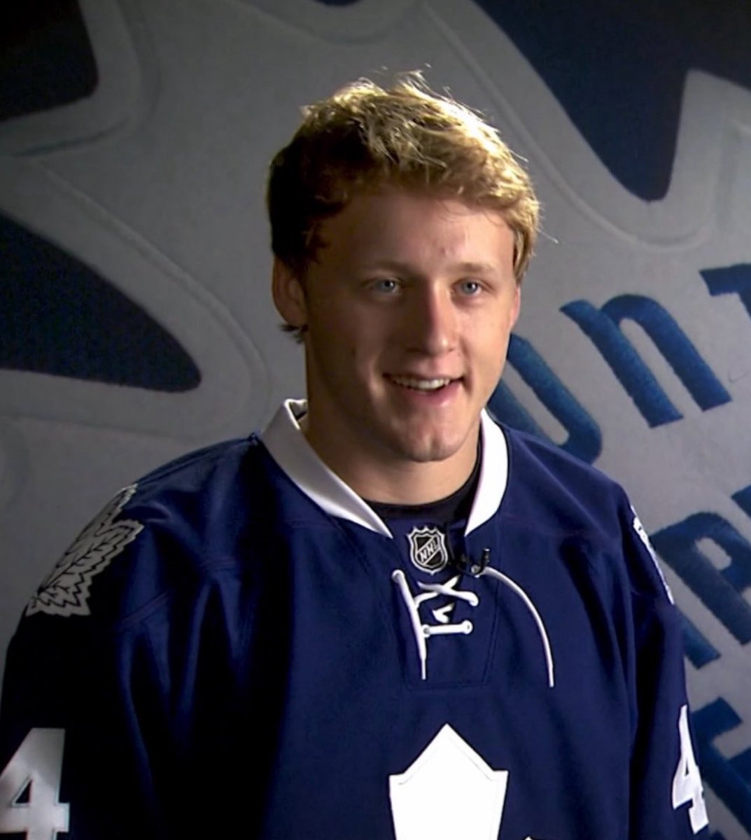 LeafsPapi_'s tweet image. RIELLY OPENS THE SCORING FOR THE LEAFS HAHA