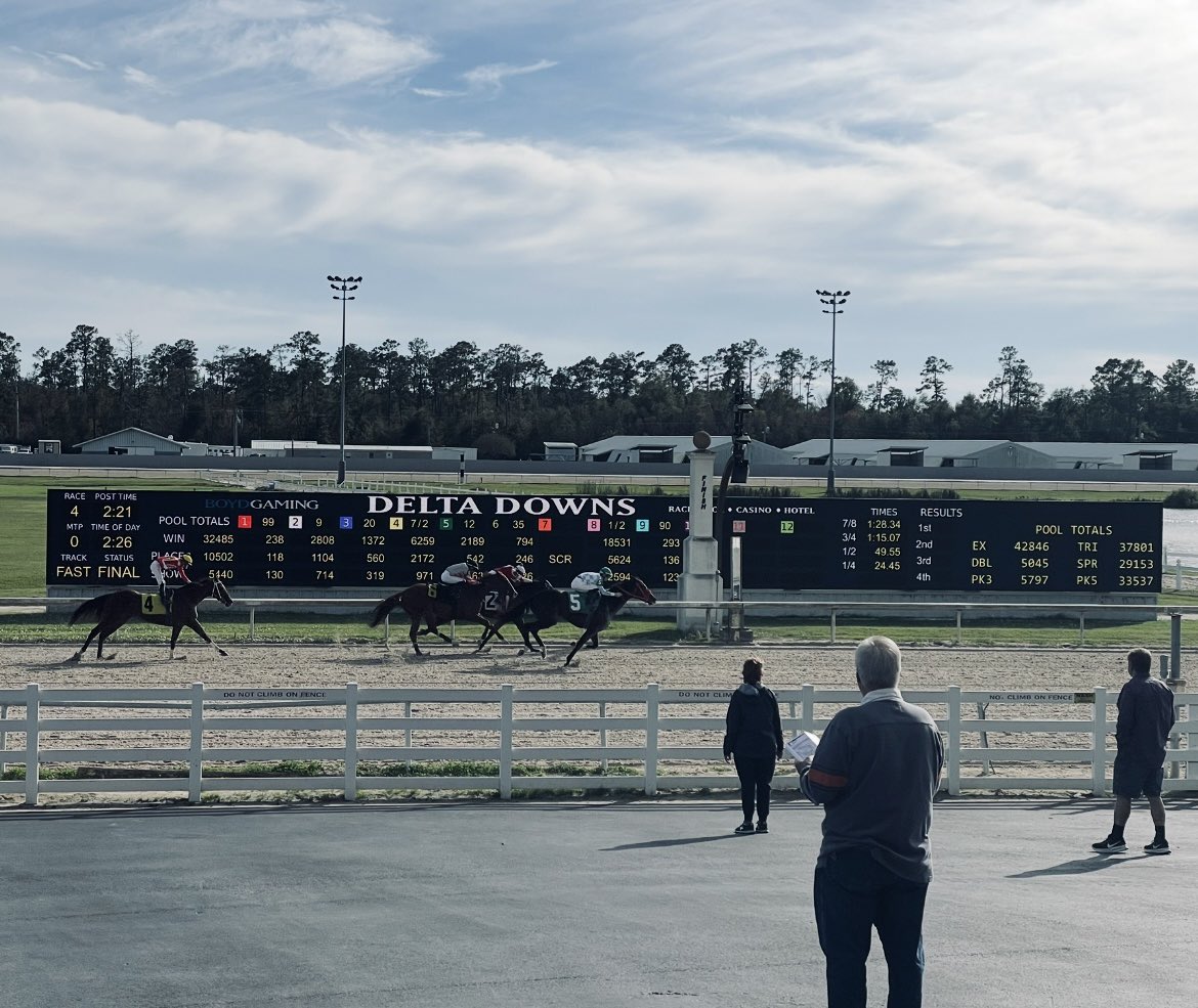 Katy Snell tweet media