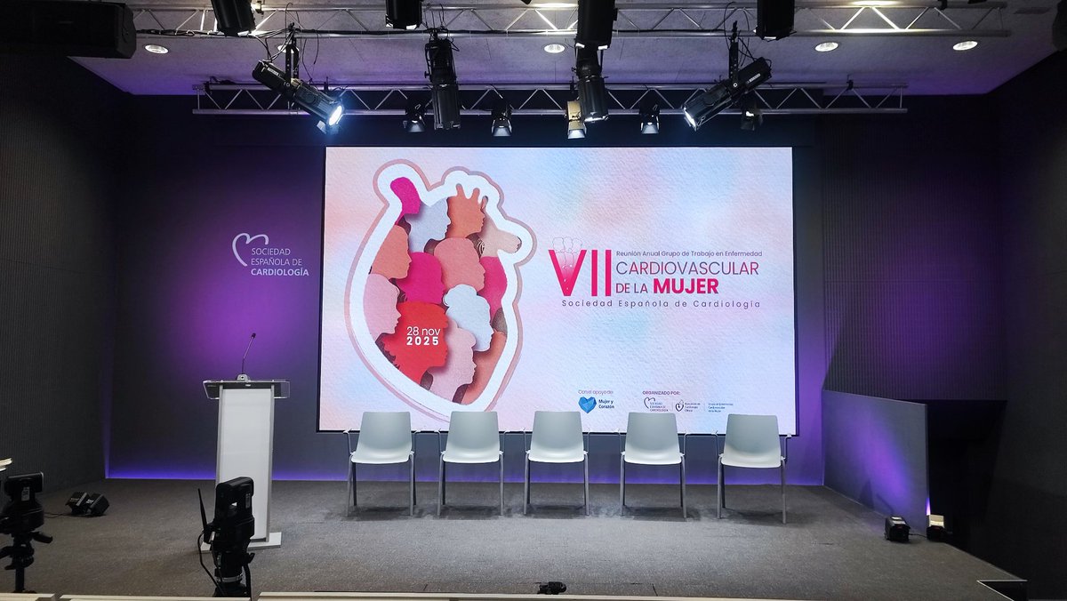 Inicio de la VII reunión y cada mesa ha sido de lo más interesante y siempre un placer aprender de Cardiología. Gracias Raquel Campuzano y Carolina Ortiz  por el día y día y gracias a la Casa del Corazón por el día tan completo