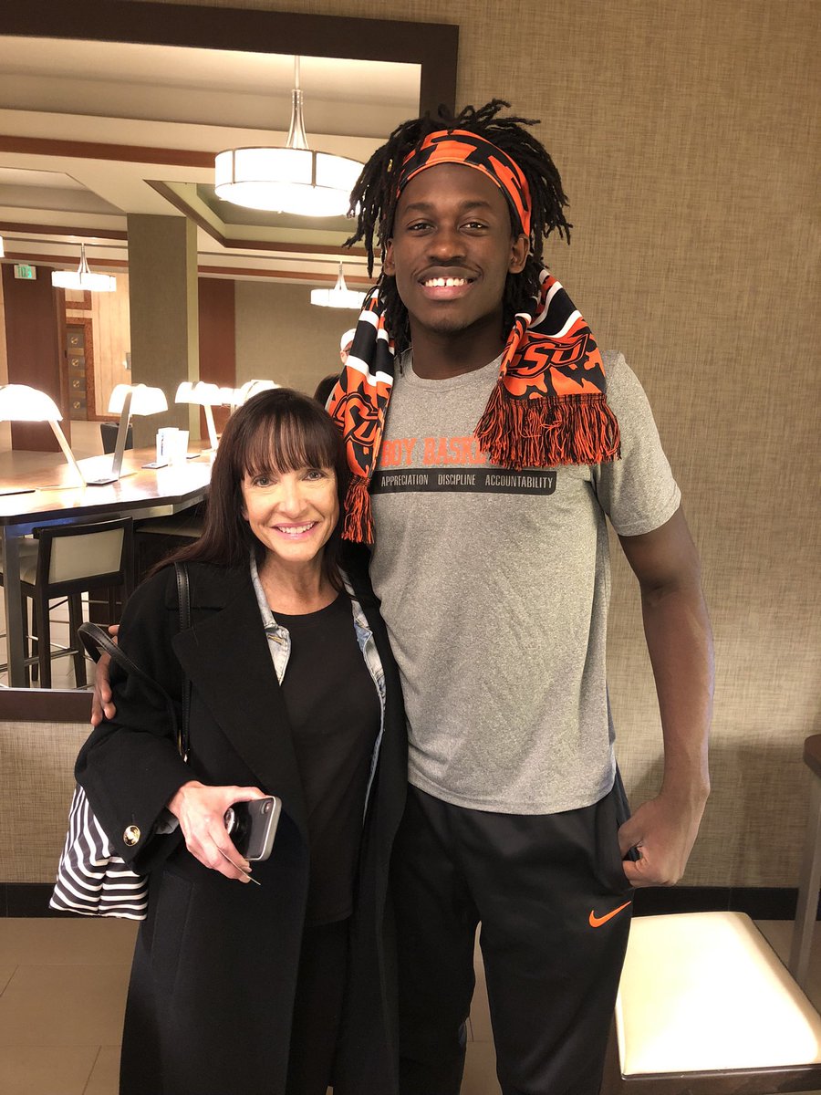 wieseman44's tweet image. One of my favorite players ever for the Cowboys and THE first player DeeDee met that made her fall in LOVE with basketball and @OSUMBB specifically. Ice, we are rooting for your success, you were born to be a coach, incredible leadership skills. Good luck! Proud of you!!