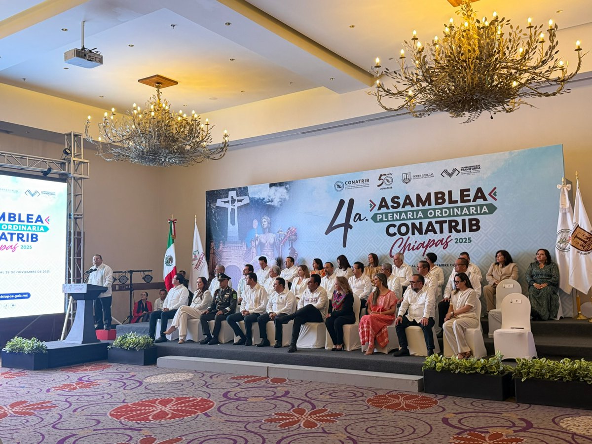 tsjoaxaca's tweet photo. #Hoy la Pdta. @erikamariarr, asistió a la Cuarta Asamblea Plenaria Ordinaria de la @ConatribMx, encabezada por los magistrados Juan Carlos Moreno Guillen, Pdte. del @PJE_Chiapas; el Pdte. de la #CONATRIB, @MagRafaelGuerra, y el gobernador de @ChiapasGobierno, @ramirezlalo_. https://t.co/bevEHUnhEL