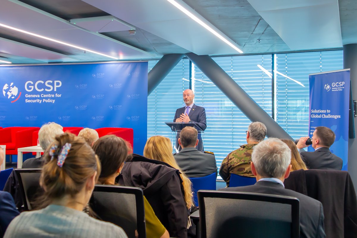 TheGCSP's tweet image. Pleased to have hosted the Swiss Society for Military Law and Law of War’s yearly Colloquium, focused on the evolving challenges &amp;amp; legal obligations surrounding precautions in attack &amp;amp; #defence under #IHL. Panelists exchanged with 110+ participants. Thank you to all participants!