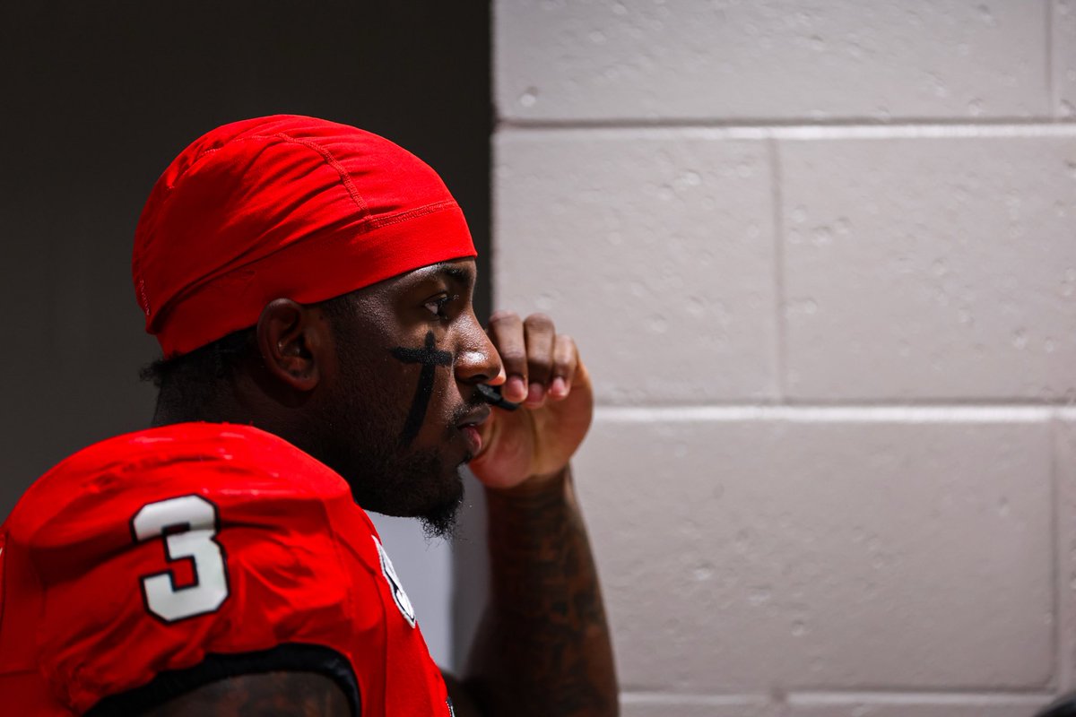 GeorgiaFootball's tweet image. Attack the Day 

#GoDawgs