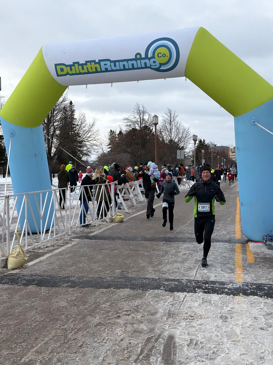 RogerForDuluth's tweet image. Hope everyone had a fabulous Thanksgiving! We visited police and fire to thank them for being on duty, ran the 20th Annual Gobble Gallop 5k, and volunteered at the community Thanksgiving meal. Busy day filled with gratitude! 🦃